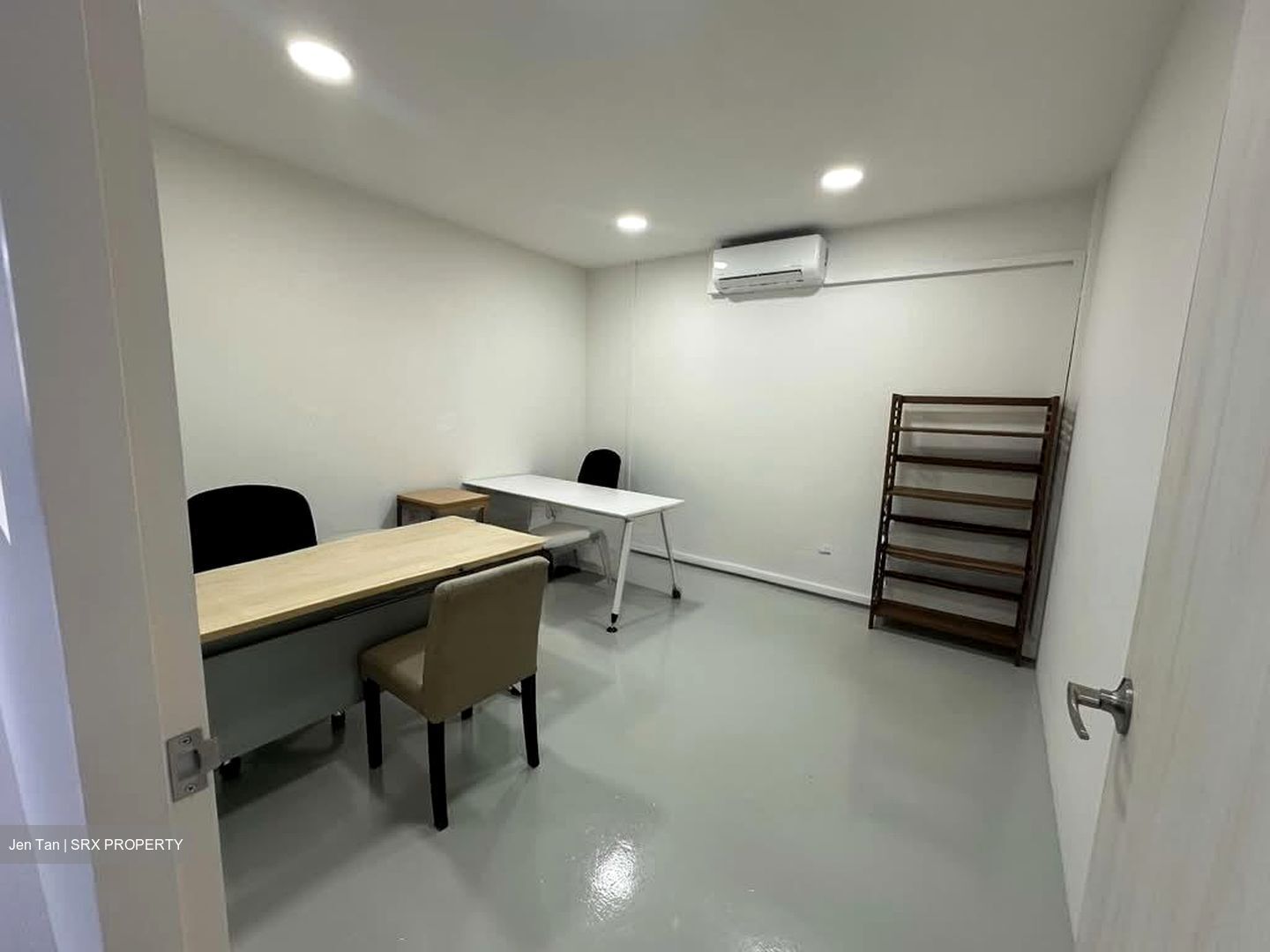 Link@amk (D20), Factory #549432971